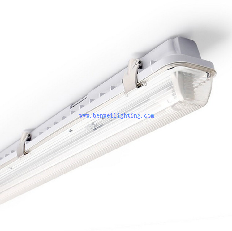 IP65 LED Tri-Proof Light with T8 LED Tube 3 IP65 LED Tri-Proof Light with T8 LED Tube 3