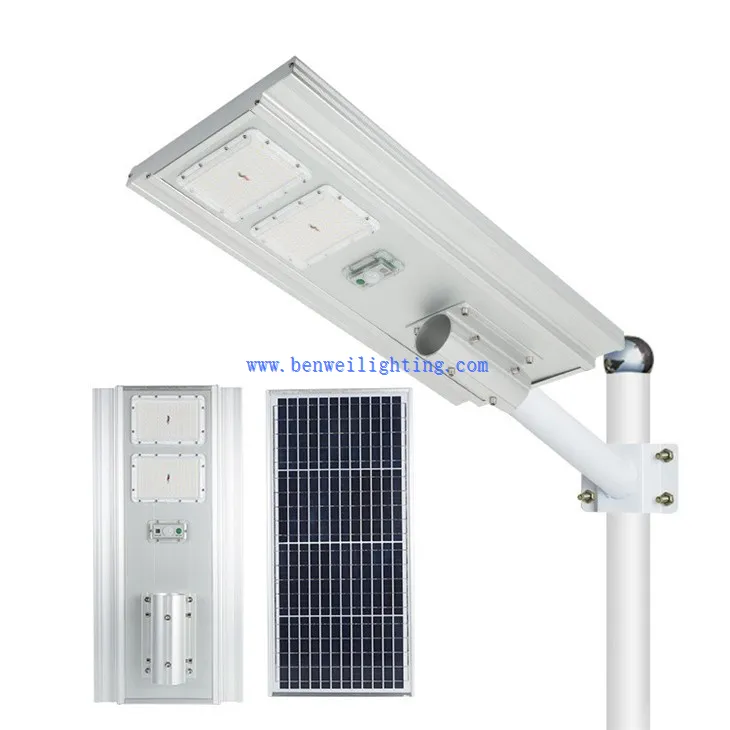 Sun-Powered Roadway Light (5)