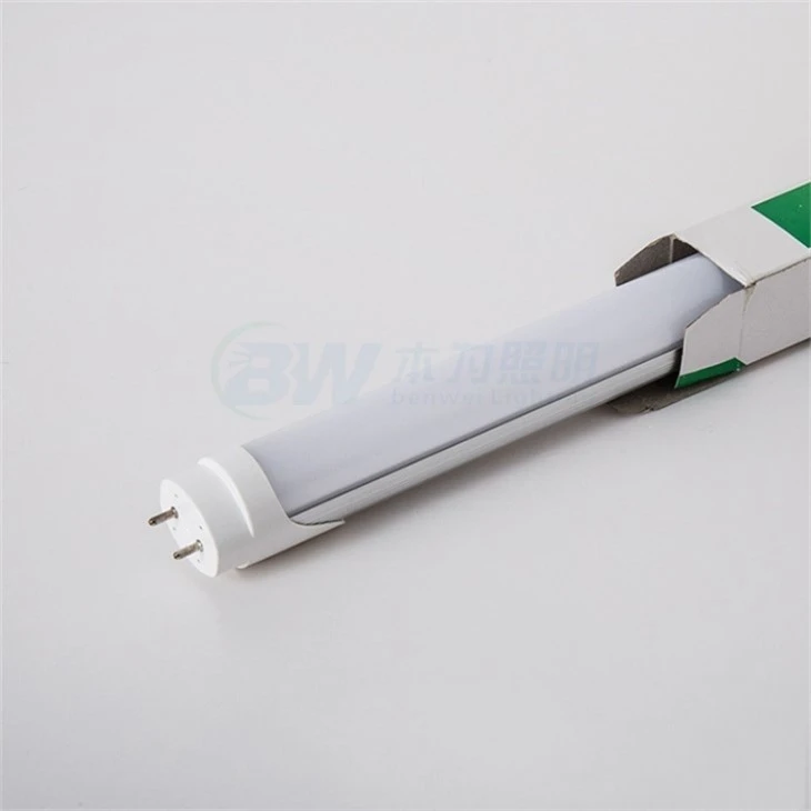 Triac Dimmable LED Tube Light